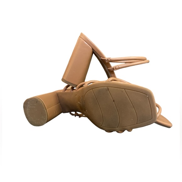 Nine West Glowy3 - size 9.5M Heel Sandals Multi Strap Square Toe Shoes - Picture 4 of 4